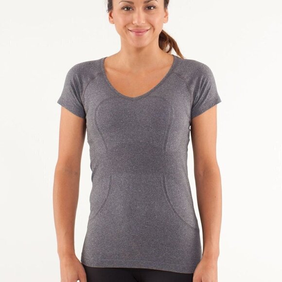 Lululemon Run: Swiftly Tech V Neck - Picture 1 of 13